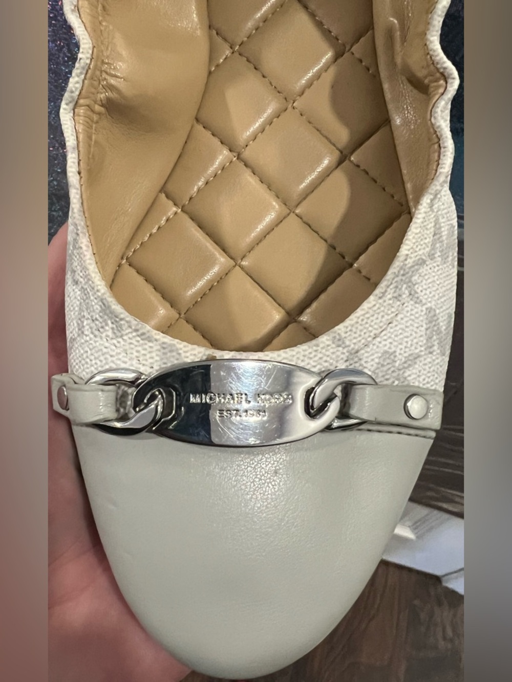 Michael Kors Beige Pointed Toe Flats | Women’s Size 7 | Logo Hardware